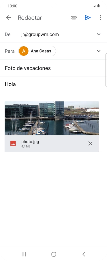 Pulsa el icono de envío cuando termines de escribir el correo electrónico. Pulsa el icono de envío cuando termines de escribir el correo electrónico.
