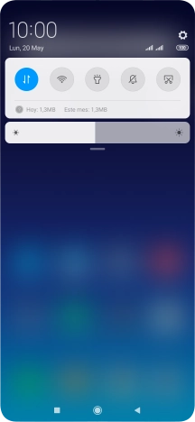 Pulsa el icono de datos móviles para activar o desactivar la función. Pulsa el icono de datos móviles para activar o desactivar la función.