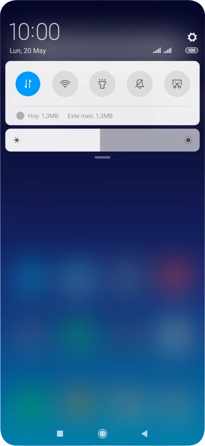 Pulsa el icono de datos móviles para activar o desactivar la función. Pulsa el icono de datos móviles para activar o desactivar la función.