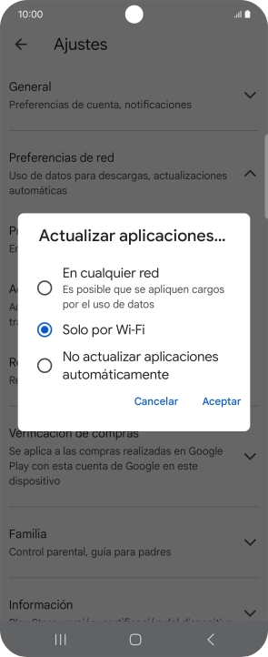 Para activar la actualización automática de apps utilizando la red móvil, pulsa Actualizar todas las apps con Wi-Fi o datos móviles. Para activar la actualización automática de apps utilizando la red móvil, pulsa Actualizar todas las apps con Wi-Fi o datos móviles.