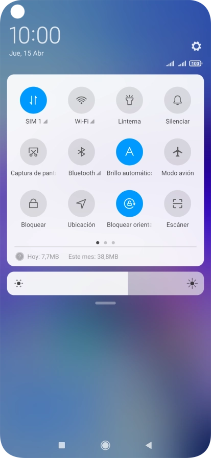 Pulsa el icono de datos móviles para activar o desactivar la función. Pulsa el icono de datos móviles para activar o desactivar la función.