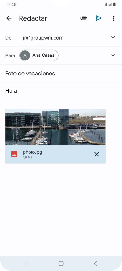 Pulsa el icono de envío cuando termines de escribir el correo electrónico. Pulsa el icono de envío cuando termines de escribir el correo electrónico.