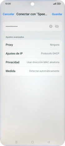 Introduce la contraseña de la red wifi y pulsa Guardar. Introduce la contraseña de la red wifi y pulsa Guardar.