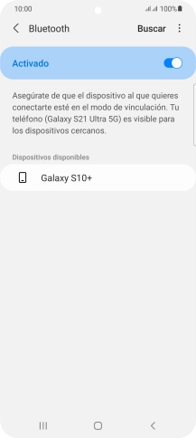 Pulsa el dispositivo Bluetooth deseado y sigue las indicaciones de la pantalla para vincular el dispositivo al teléfono.