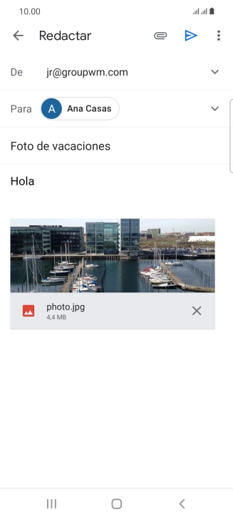 Pulsa el icono de envío cuando termines de escribir el correo electrónico. Pulsa el icono de envío cuando termines de escribir el correo electrónico.