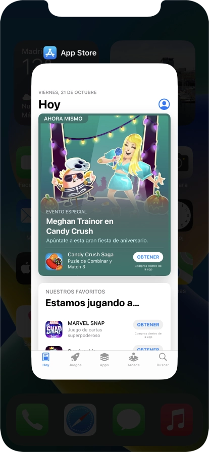 Arrastra hacia arriba la aplicación deseada para cerrarla. Arrastra hacia arriba la aplicación deseada para cerrarla.