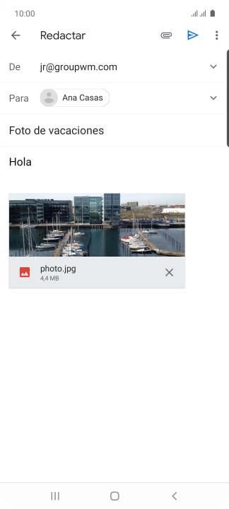 Pulsa el icono de envío cuando termines de escribir el correo electrónico. Pulsa el icono de envío cuando termines de escribir el correo electrónico.