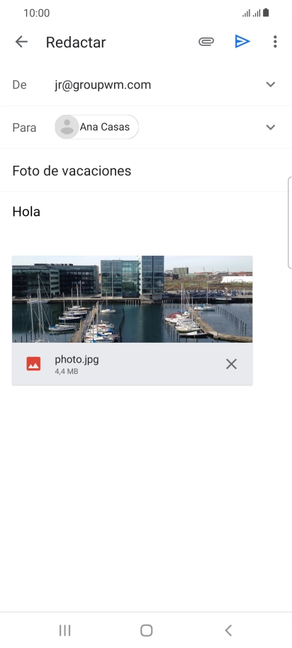 Pulsa el icono de envío cuando termines de escribir el correo electrónico. Pulsa el icono de envío cuando termines de escribir el correo electrónico.