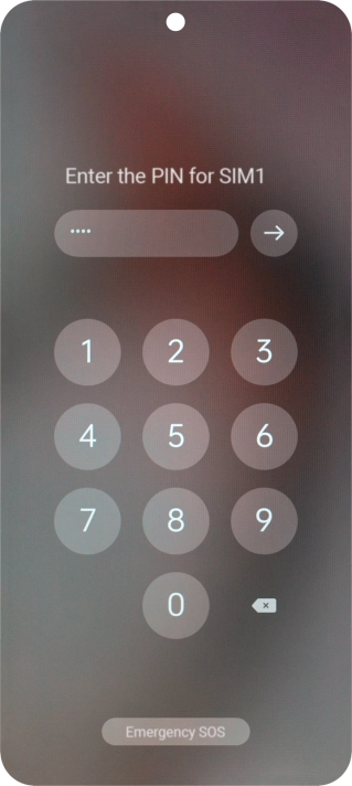 Si tu tarjeta SIM está bloqueada, introduce el código PIN y pulsa la flecha hacia la derecha. Si tu tarjeta SIM está bloqueada, introduce el código PIN y pulsa la flecha hacia la derecha.