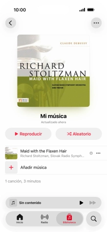 Desplázate a la categoría o a la lista de reproducción deseada y pulsa el archivo de música deseado. Desplázate a la categoría o a la lista de reproducción deseada y pulsa el archivo de música deseado.