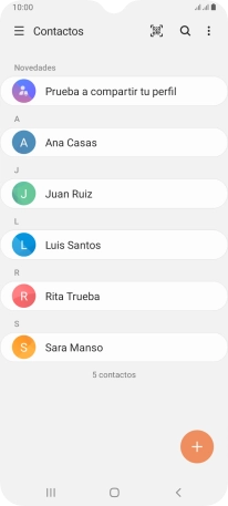 Pulsa el icono de nuevo contacto. Pulsa el icono de nuevo contacto.