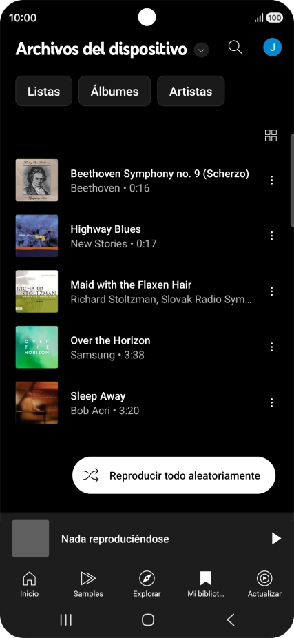 Pulsa el archivo de música deseado. Pulsa el archivo de música deseado.
