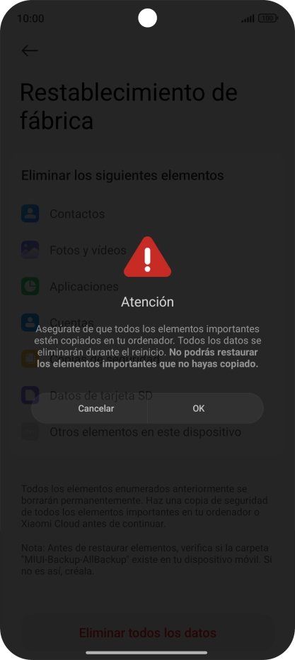 Pulsa OK. Espera unos instantes mientras el teléfono restablece la configuración predeterminada. Sigue las indicaciones de la pantalla para configurar el teléfono y dejarlo listo para su uso.