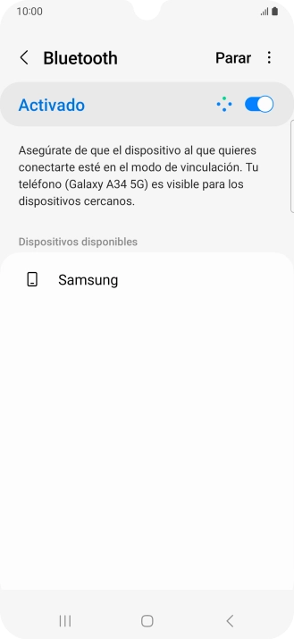 Pulsa el dispositivo Bluetooth deseado y sigue las indicaciones de la pantalla para vincular el dispositivo al teléfono. Pulsa el dispositivo Bluetooth deseado y sigue las indicaciones de la pantalla para vincular el dispositivo al teléfono.