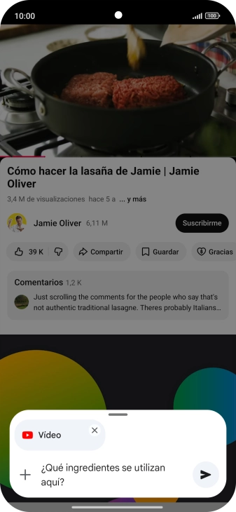 Sigue las indicaciones de la pantalla para escribir o decir en alto la pregunta que quieres hacer del vídeo. Sigue las indicaciones de la pantalla para escribir o decir en alto la pregunta que quieres hacer del vídeo.