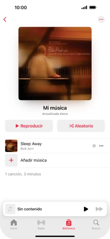 Desplázate a la categoría o a la lista de reproducción deseada y pulsa el archivo de música deseado. Desplázate a la categoría o a la lista de reproducción deseada y pulsa el archivo de música deseado.