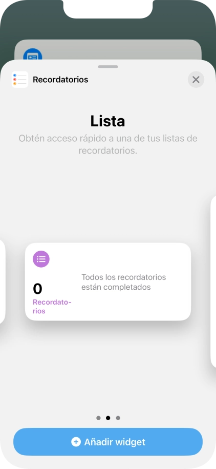 Desliza el dedo hacia la derecha o hacia la izquierda por la pantalla para seleccionar el tamaño de widget deseado. Desliza el dedo hacia la derecha o hacia la izquierda por la pantalla para seleccionar el tamaño de widget deseado.