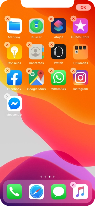 Pulsa el icono de eliminar junto a la app deseada. Pulsa el icono de eliminar junto a la app deseada.