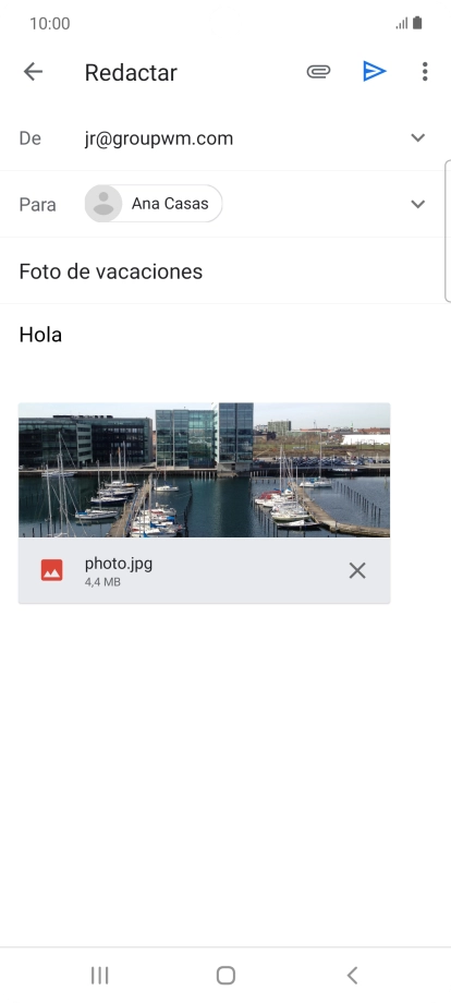 Pulsa el icono de envío cuando termines de escribir el correo electrónico. Pulsa el icono de envío cuando termines de escribir el correo electrónico.