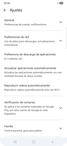 Pulsa Actualizar aplicaciones automáticamente. Pulsa Actualizar aplicaciones automáticamente.
