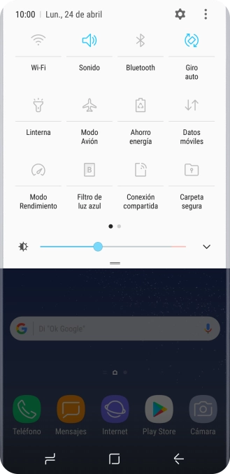 Pulsa el icono de datos móviles para activar o desactivar la función. Pulsa el icono de datos móviles para activar o desactivar la función.