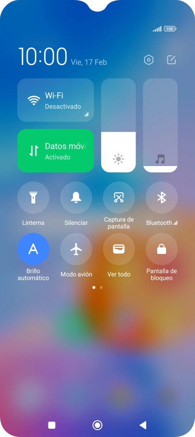 Pulsa el icono de datos móviles para activar o desactivar la función. Pulsa el icono de datos móviles para activar o desactivar la función.