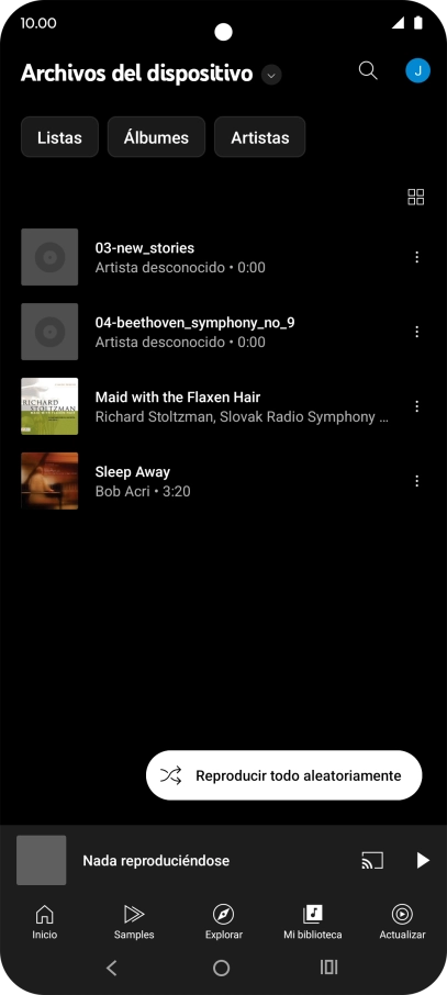 Pulsa el archivo de música deseado. Pulsa el archivo de música deseado.