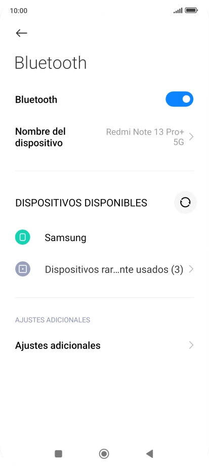 Pulsa el dispositivo Bluetooth deseado y sigue las indicaciones de la pantalla para vincular el dispositivo al teléfono.