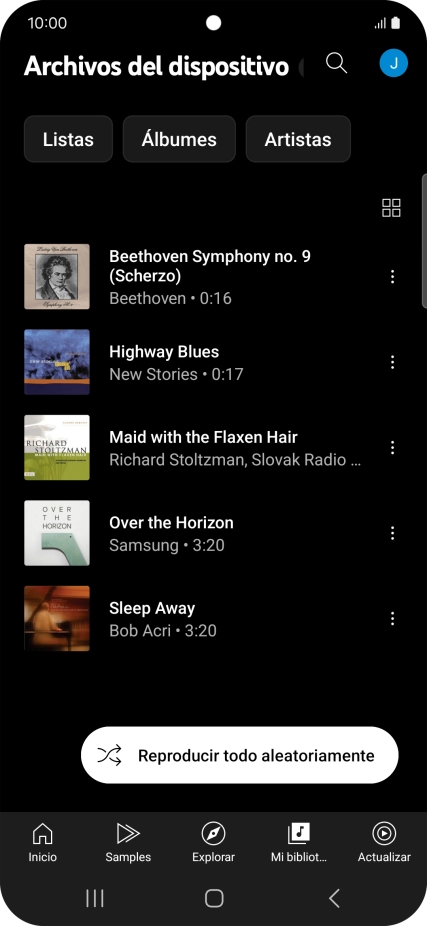 Pulsa el archivo de música deseado. Pulsa el archivo de música deseado.