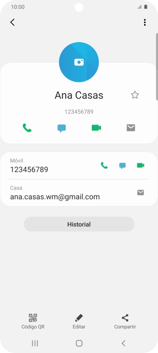 Pulsa el icono de llamada junto al número deseado.