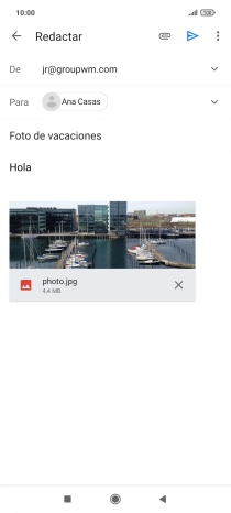 Pulsa el icono de envío cuando termines de escribir el correo electrónico. Pulsa el icono de envío cuando termines de escribir el correo electrónico.