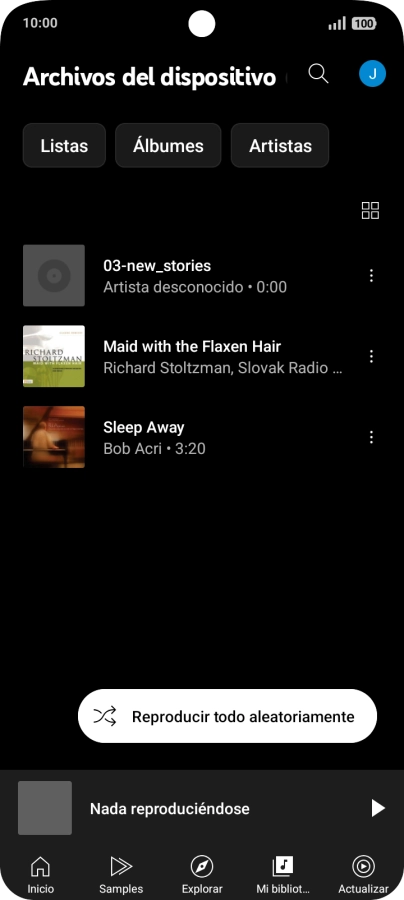 Pulsa el archivo de música deseado. Pulsa el archivo de música deseado.