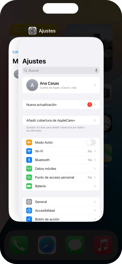 Arrastra hacia arriba la aplicación deseada para cerrarla. Arrastra hacia arriba la aplicación deseada para cerrarla.