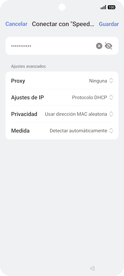 Introduce la contraseña de la red wifi y pulsa Guardar. Introduce la contraseña de la red wifi y pulsa Guardar.
