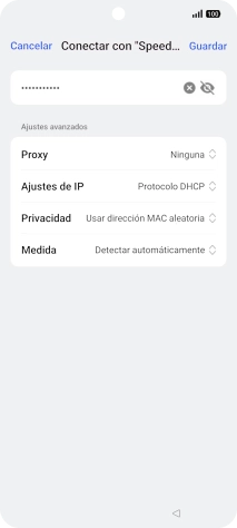Introduce la contraseña de la red wifi y pulsa Guardar. Introduce la contraseña de la red wifi y pulsa Guardar.