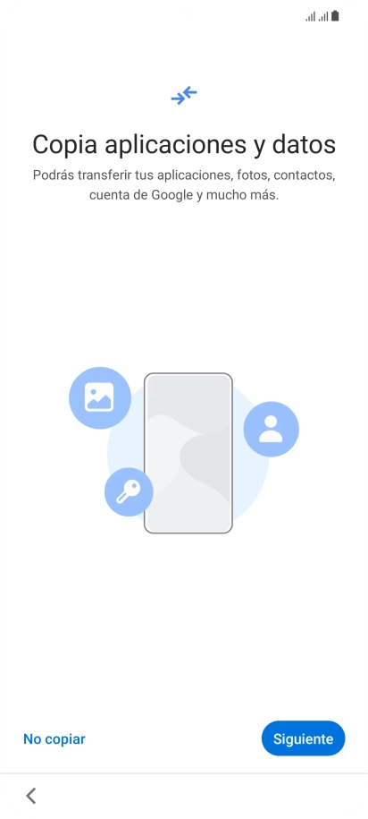 Puedes transferir el contenido de otro teléfono cuando activas tu teléfono por primera vez y cuando lo has restablecido. Cuando aparezca en la pantalla del teléfono esta imagen, ya está listo para la transmisión del contenido del otro teléfono. Puedes transferir el contenido de otro teléfono cuando activas tu teléfono por primera vez y cuando lo has restablecido. Cuando aparezca en la pantalla del teléfono esta imagen, ya está listo para la transmisión del contenido del otro teléfono.