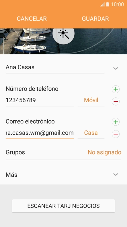 Pulsa la lista desplegable junto a la dirección de correo electrónico. Pulsa la lista desplegable junto a la dirección de correo electrónico.