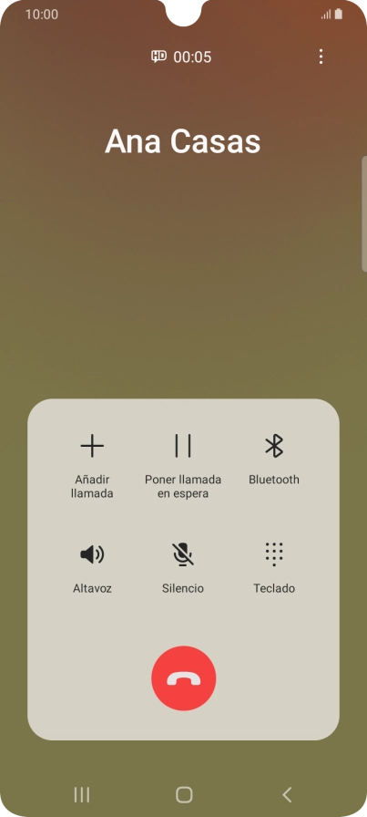 Pulsa el icono de finalizar llamada.