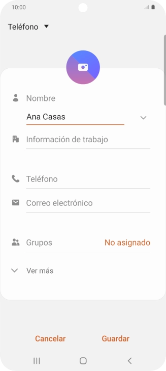 Pulsa Teléfono e introduce el número de teléfono deseado. Pulsa Teléfono e introduce el número de teléfono deseado.