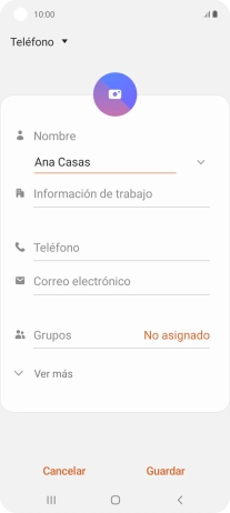 Pulsa Teléfono e introduce el número de teléfono deseado. Pulsa Teléfono e introduce el número de teléfono deseado.