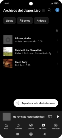 Pulsa el archivo de música deseado. Pulsa el archivo de música deseado.