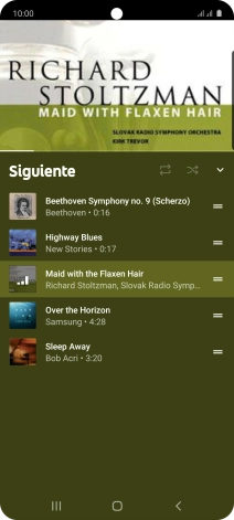 Pulsa el icono de reproducción repetida para activar o desactivar la función. Pulsa el icono de reproducción repetida para activar o desactivar la función.