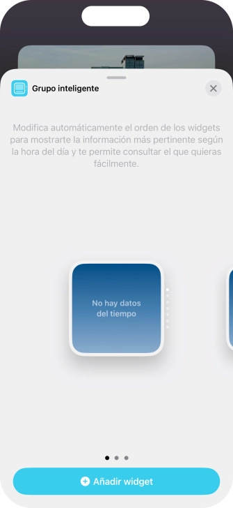 Desliza el dedo hacia la derecha o hacia la izquierda por la pantalla para seleccionar el tamaño de widget deseado. Desliza el dedo hacia la derecha o hacia la izquierda por la pantalla para seleccionar el tamaño de widget deseado.