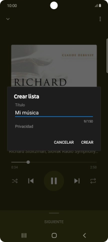 Introduce el nombre deseado de la lista de reproducción y pulsa CREAR. Introduce el nombre deseado de la lista de reproducción y pulsa CREAR.