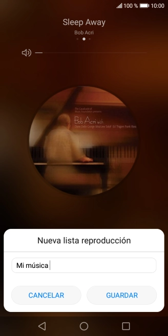 Introduce el nombre deseado de la lista de reproducción y pulsa GUARDAR. Introduce el nombre deseado de la lista de reproducción y pulsa GUARDAR.