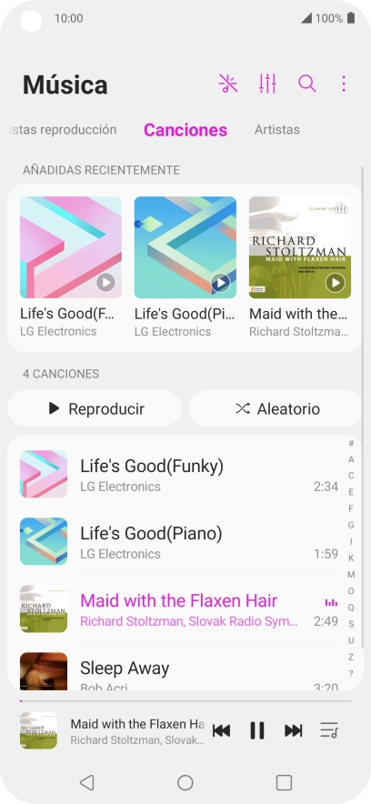 Pulsa el título de la canción en la parte inferior de la pantalla. Pulsa el título de la canción en la parte inferior de la pantalla.
