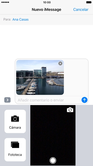 Pulsa el icono de envío cuando termines de escribir el iMessage. Pulsa el icono de envío cuando termines de escribir el iMessage.