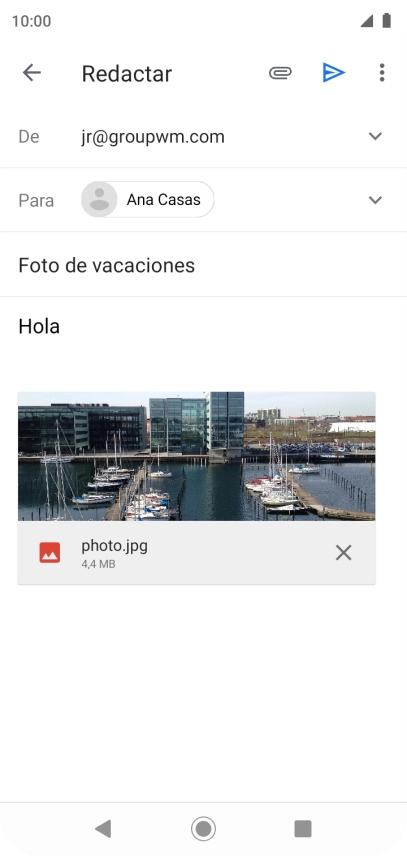 Pulsa el icono de envío cuando termines de escribir el correo electrónico. Pulsa el icono de envío cuando termines de escribir el correo electrónico.