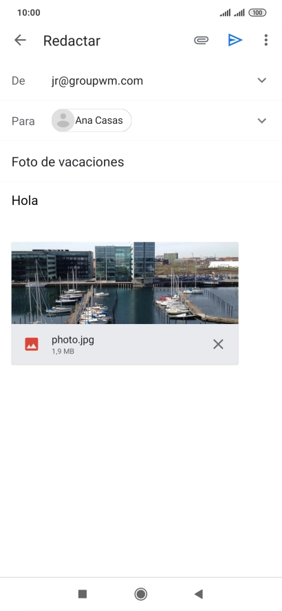 Pulsa el icono de envío cuando termines de escribir el correo electrónico. Pulsa el icono de envío cuando termines de escribir el correo electrónico.