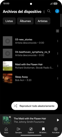 Pulsa el archivo de música deseado. Pulsa el archivo de música deseado.